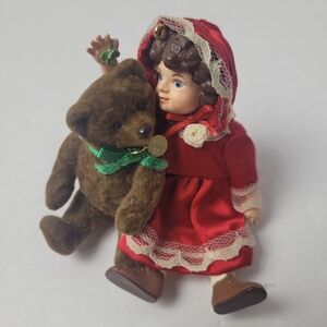 Ornament HALLMARK Victorian Style JULIANNE AND TEDDY BEAR 1993 Christmas Holiday